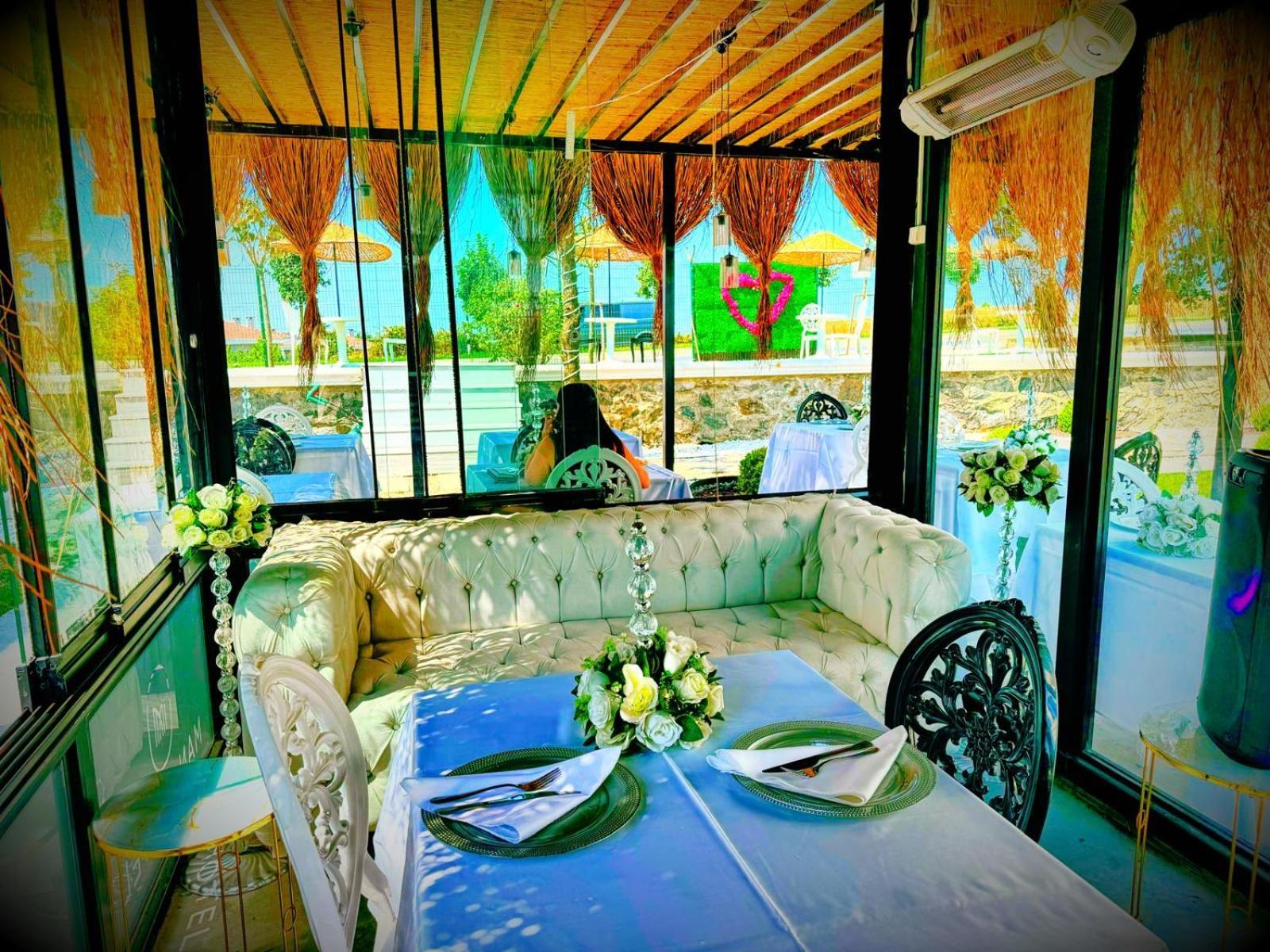 The Queen Airport Hotel-Round Trip Airport Service Arnavutkoy Exteriér fotografie