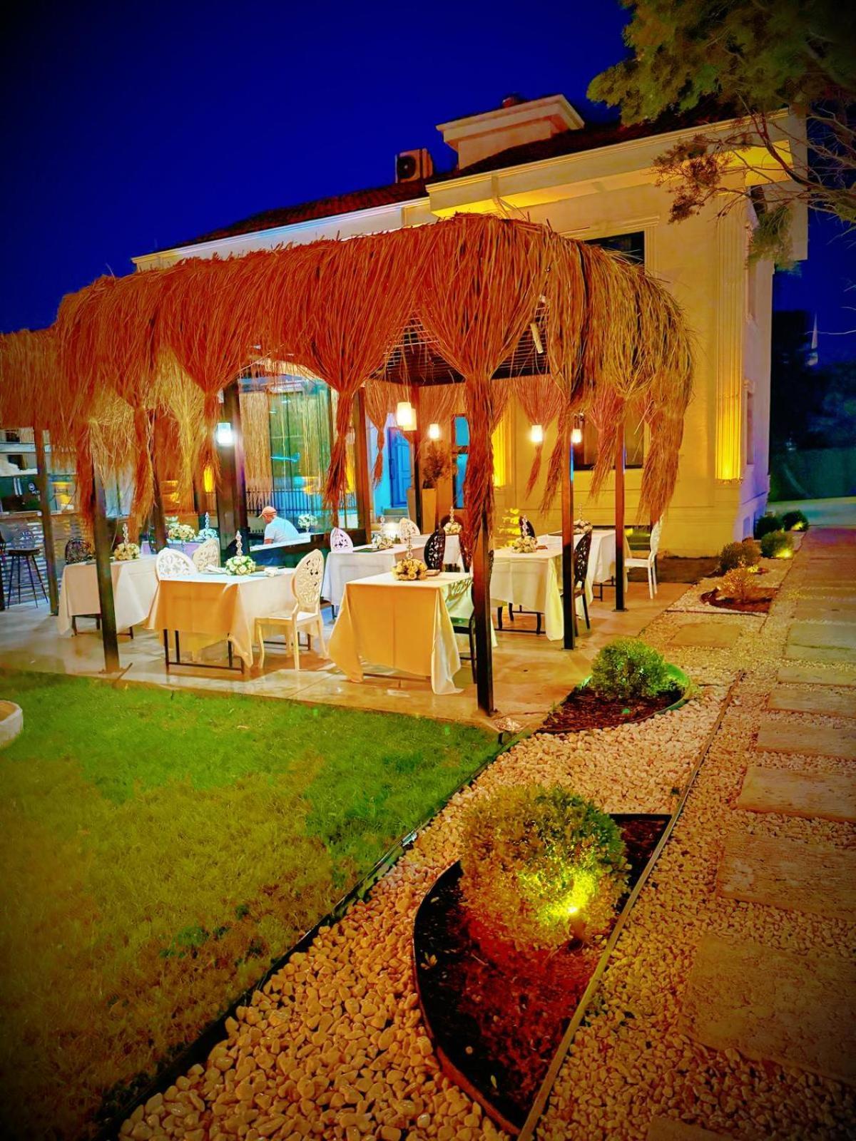 The Queen Airport Hotel-Round Trip Airport Service Arnavutkoy Exteriér fotografie